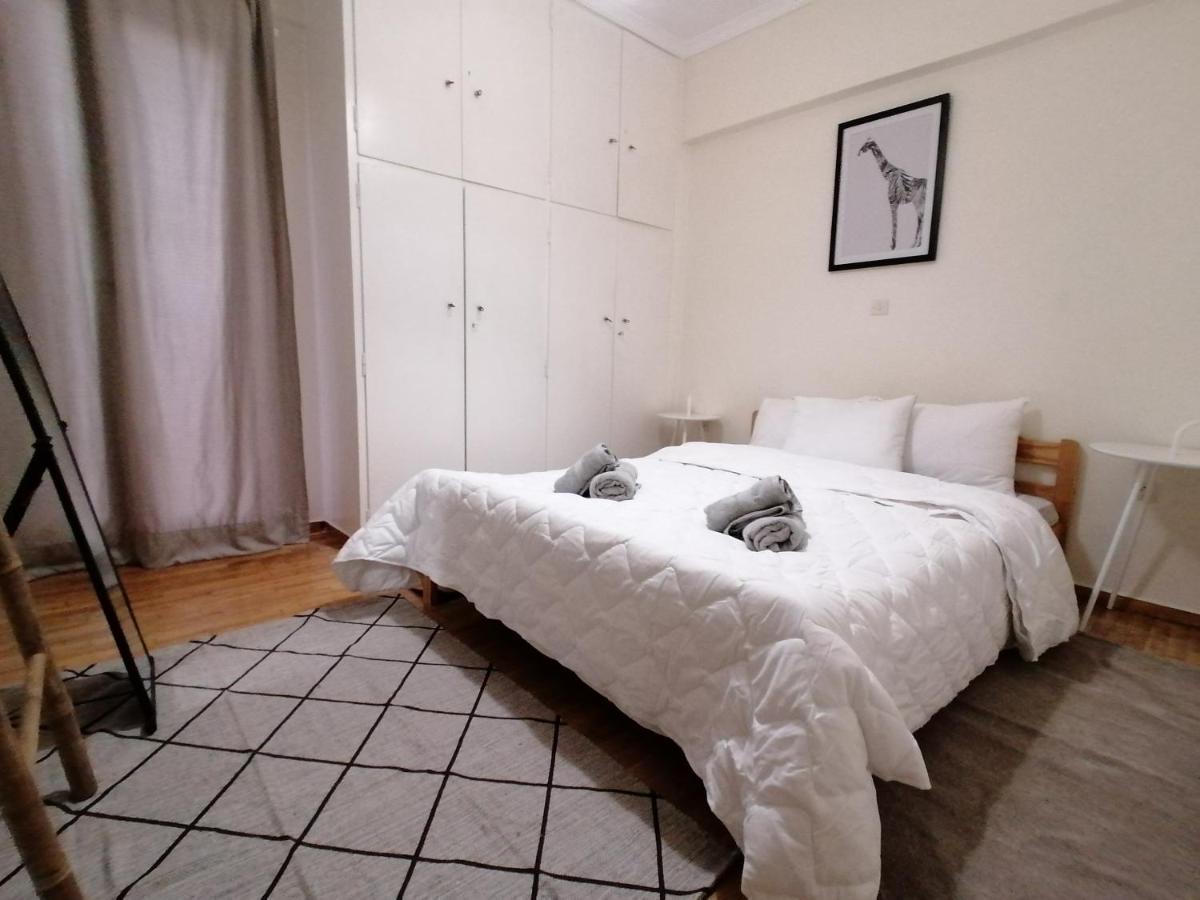 Pagrati Nest Apartment *
