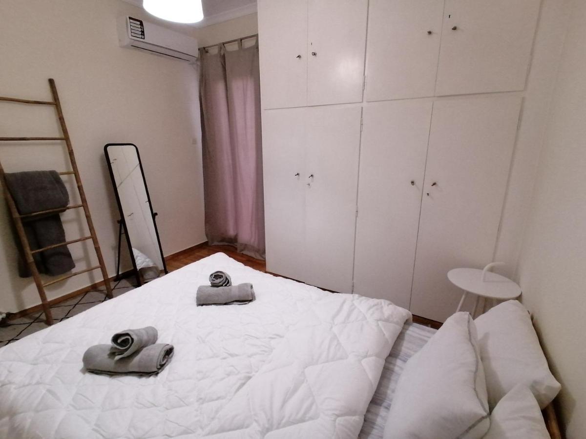Pagrati Nest Apartment