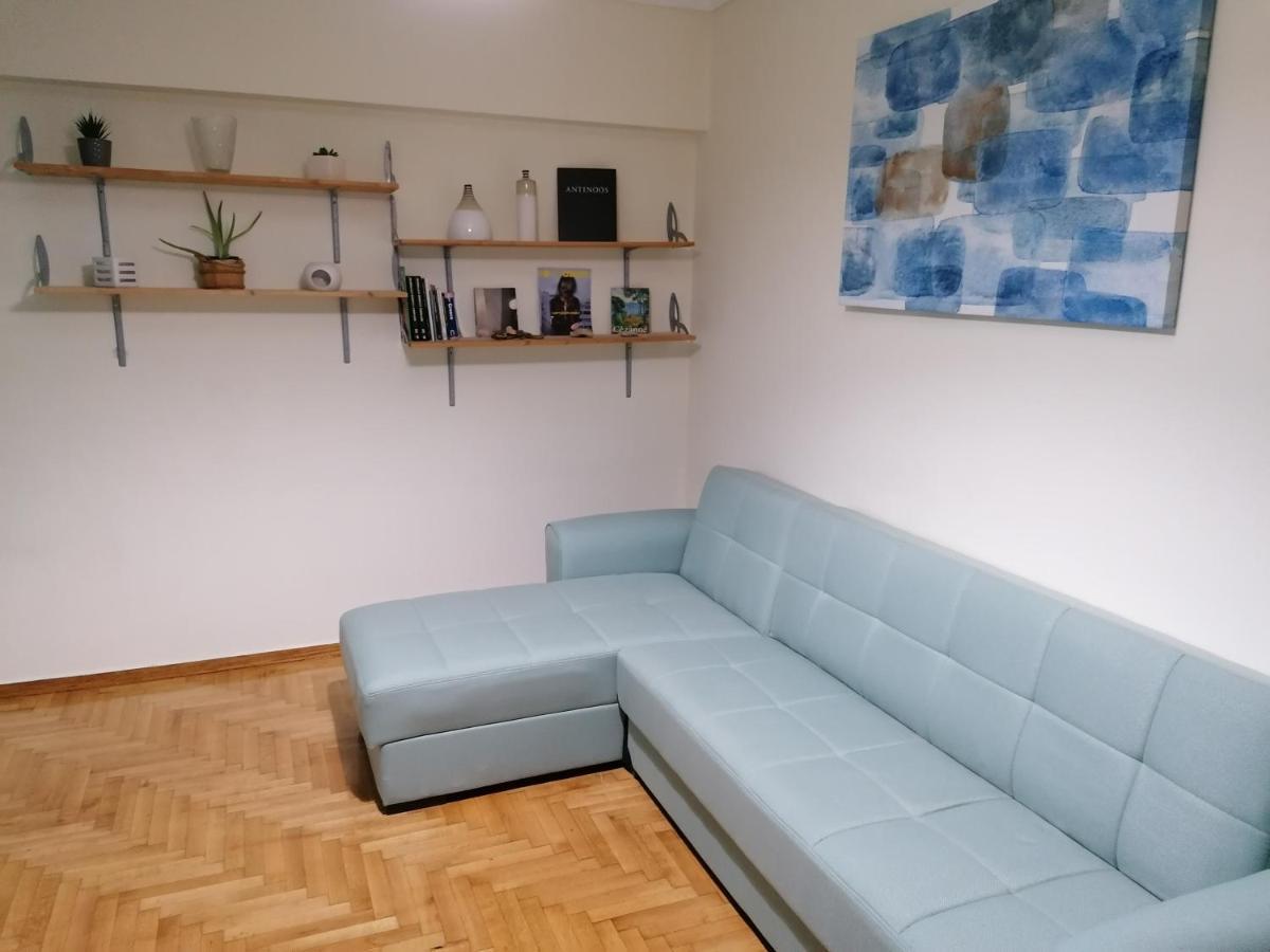 Apartment Pagrati Nest Athens